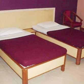Lucky Guest House, Bodhgaya 4